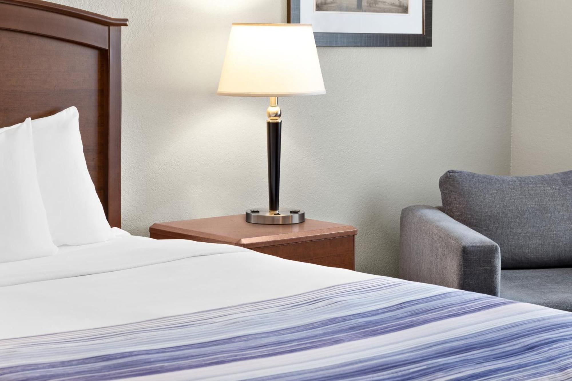Americinn By Wyndham Conference Center Hotel Fergus Falls