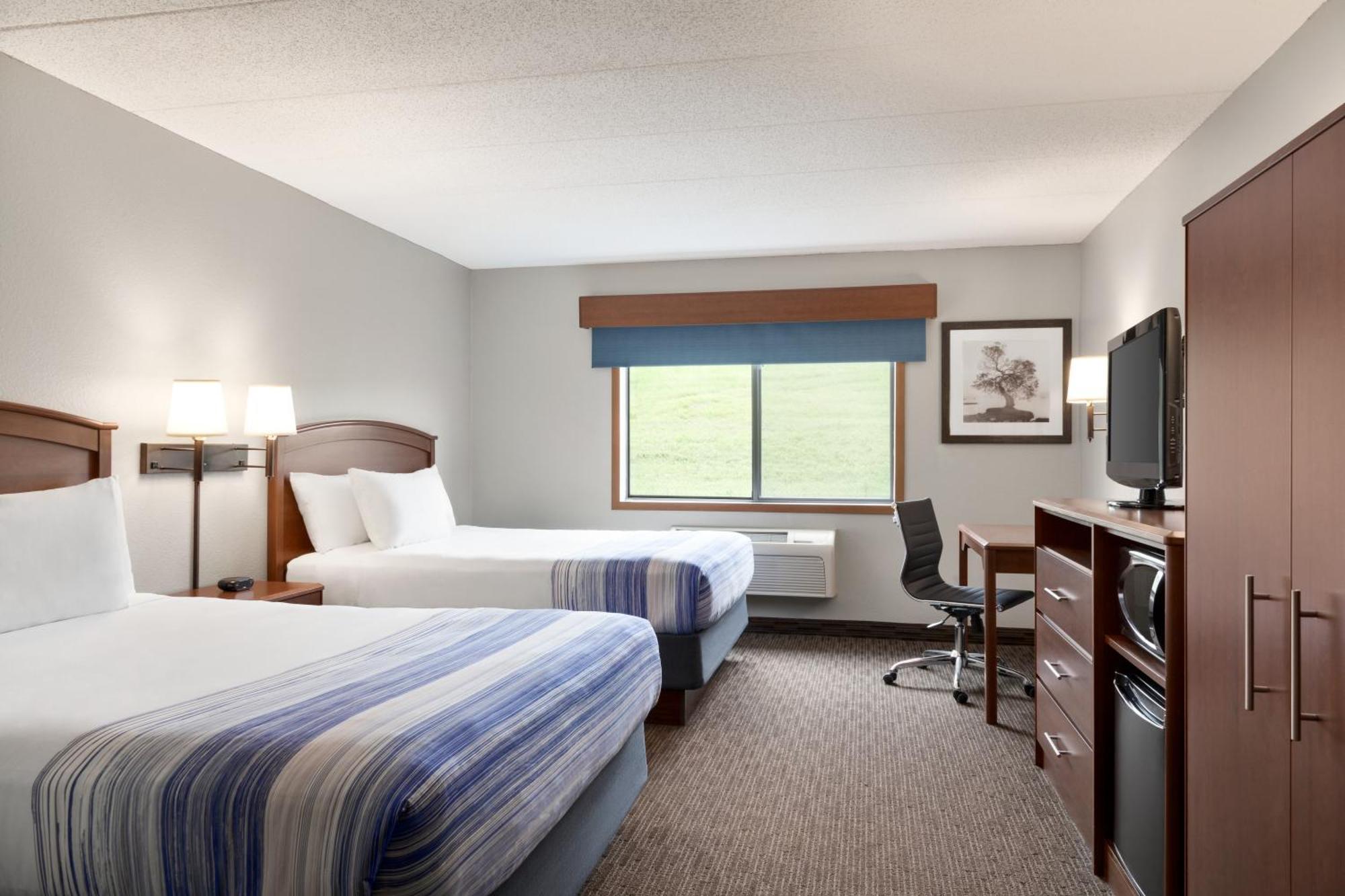 Hotel Americinn By Wyndham Conference Center