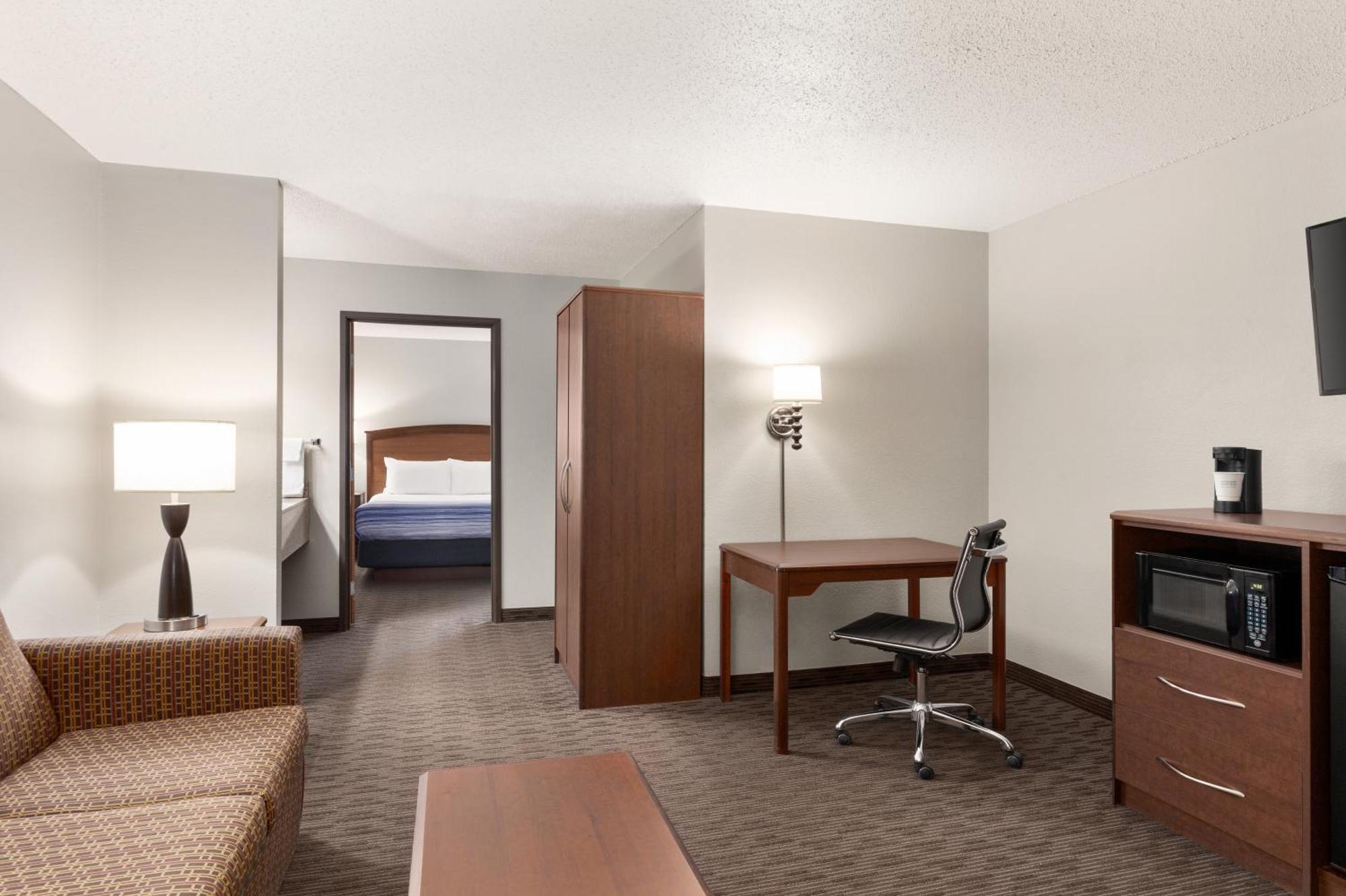 Hotel Americinn By Wyndham Conference Center Fergus Falls