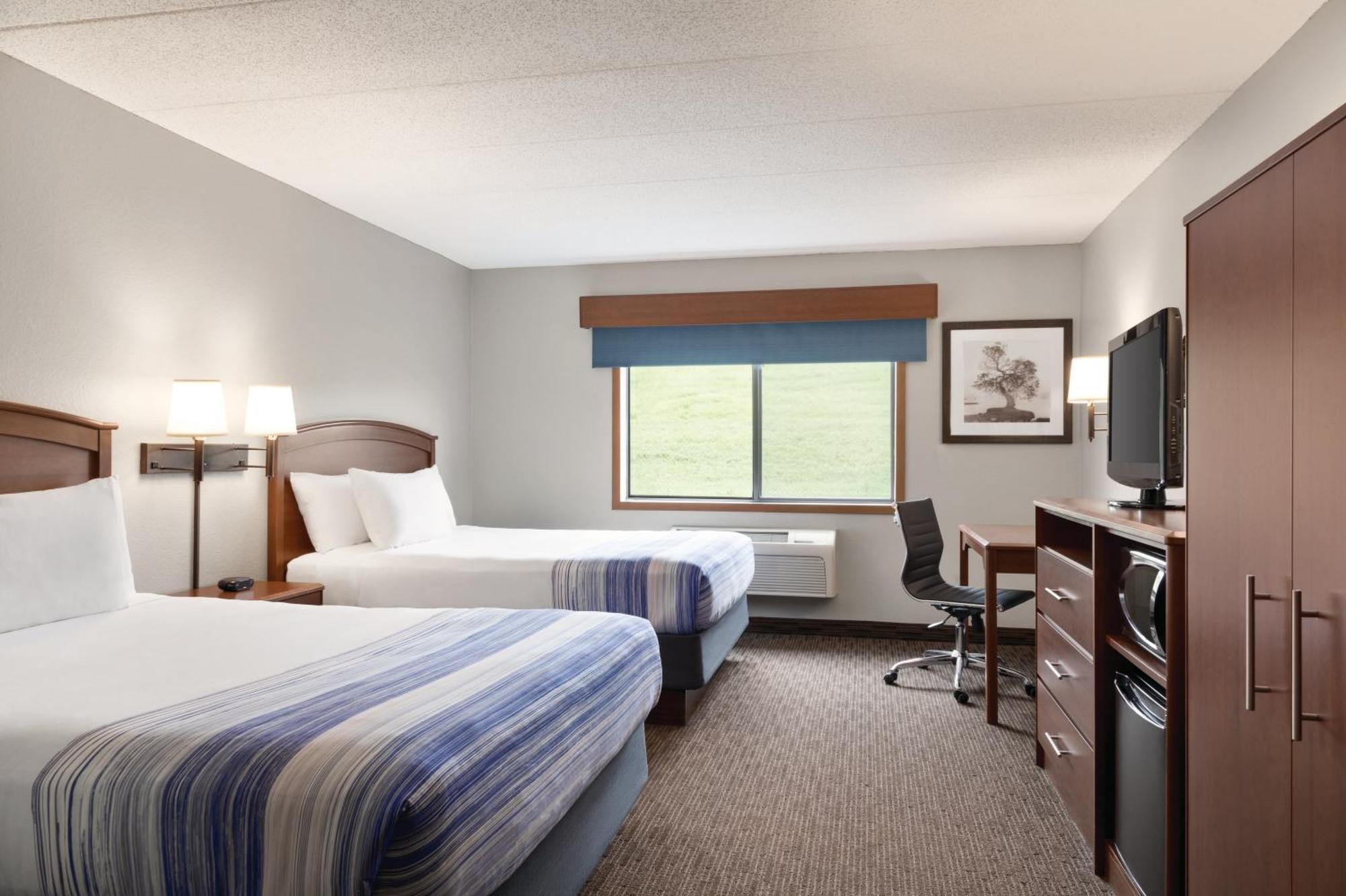 Hotel Americinn By Wyndham Conference Center