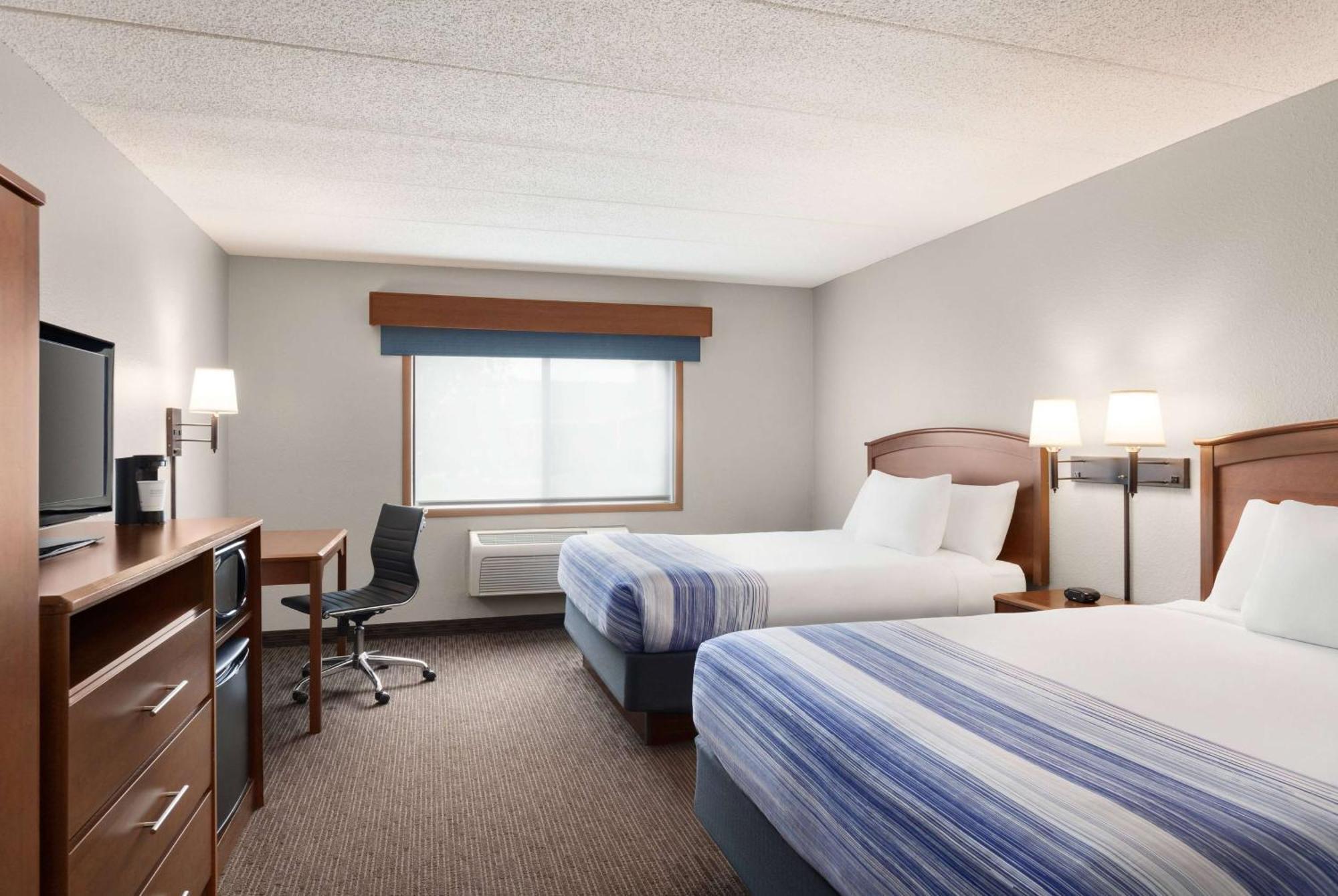 Hotel Americinn By Wyndham Conference Center Fergus Falls