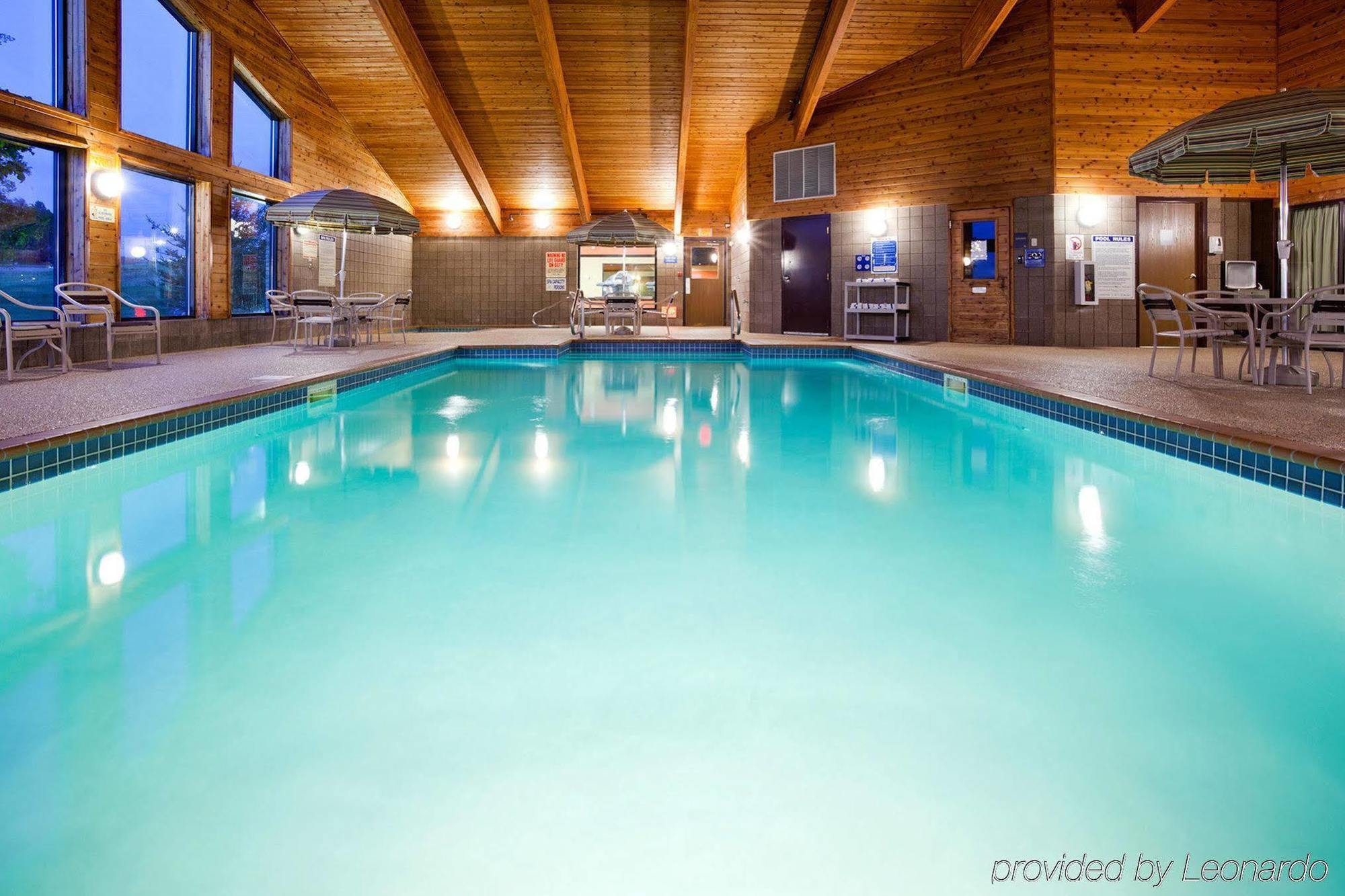 Americinn By Wyndham Conference Center 2*