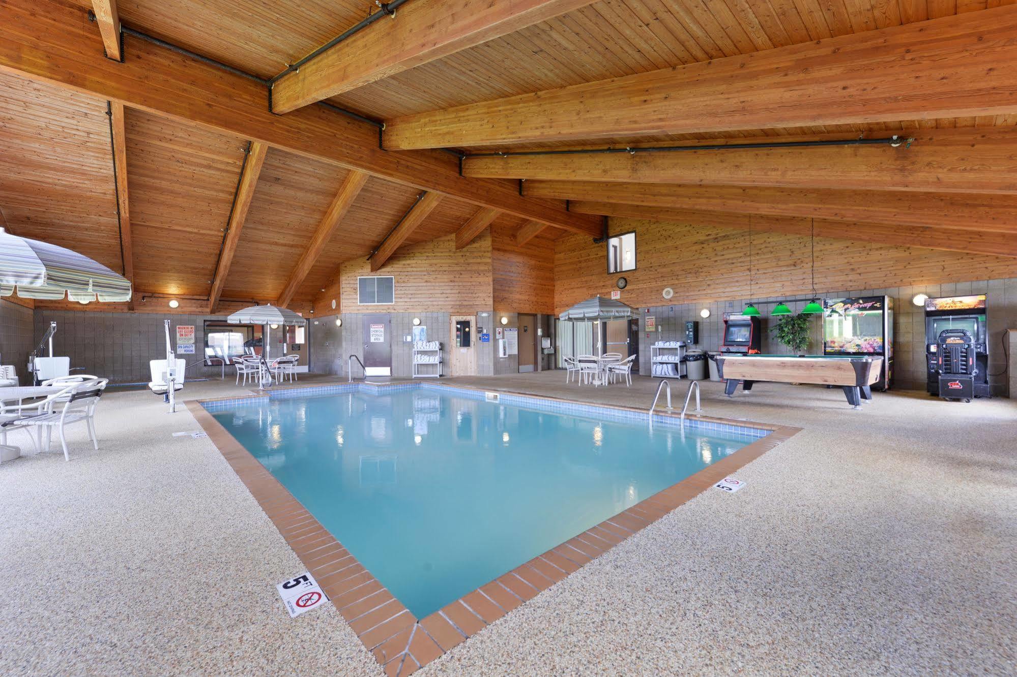 Americinn By Wyndham Conference Center Hotel Fergus Falls